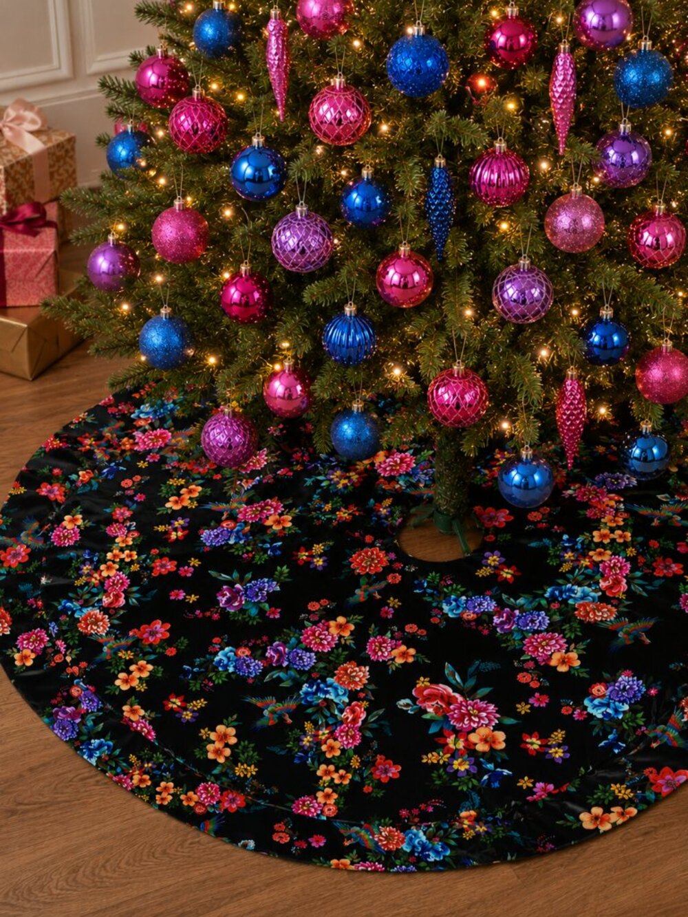 Johnny Was 'Dreamer Garden' Floral-Print Velvet Christmas Tree Skirt